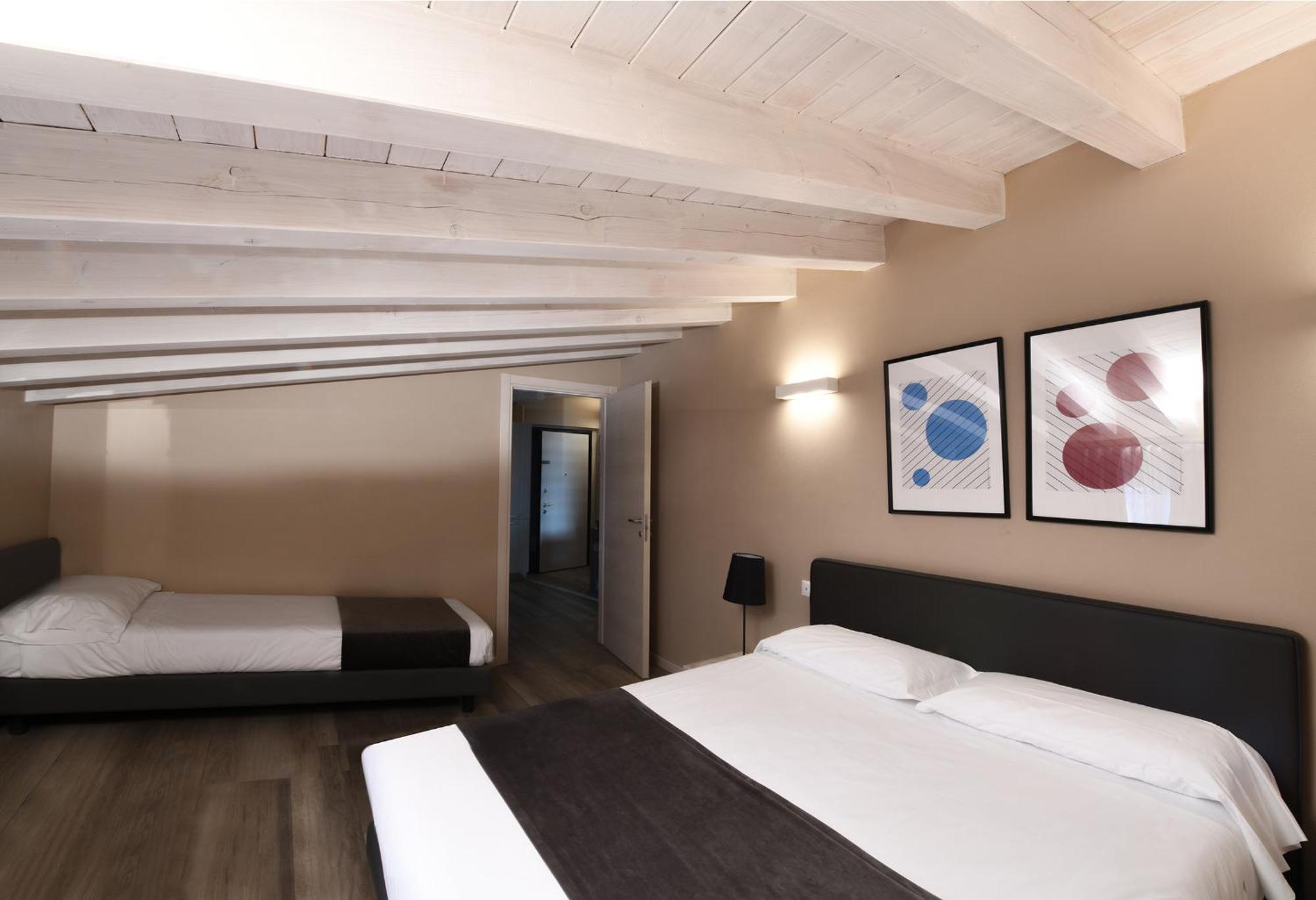 Hill Colle - Camere & Bistrot Erbusco Bagian luar foto